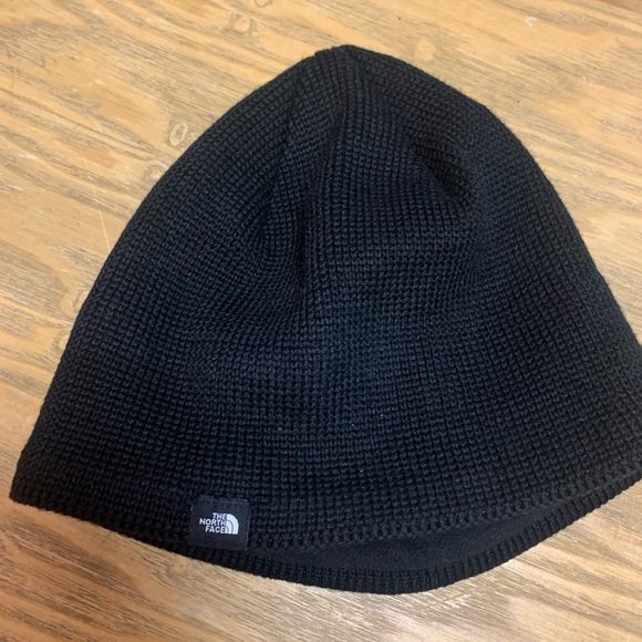 The North Face Other - The North face beanie